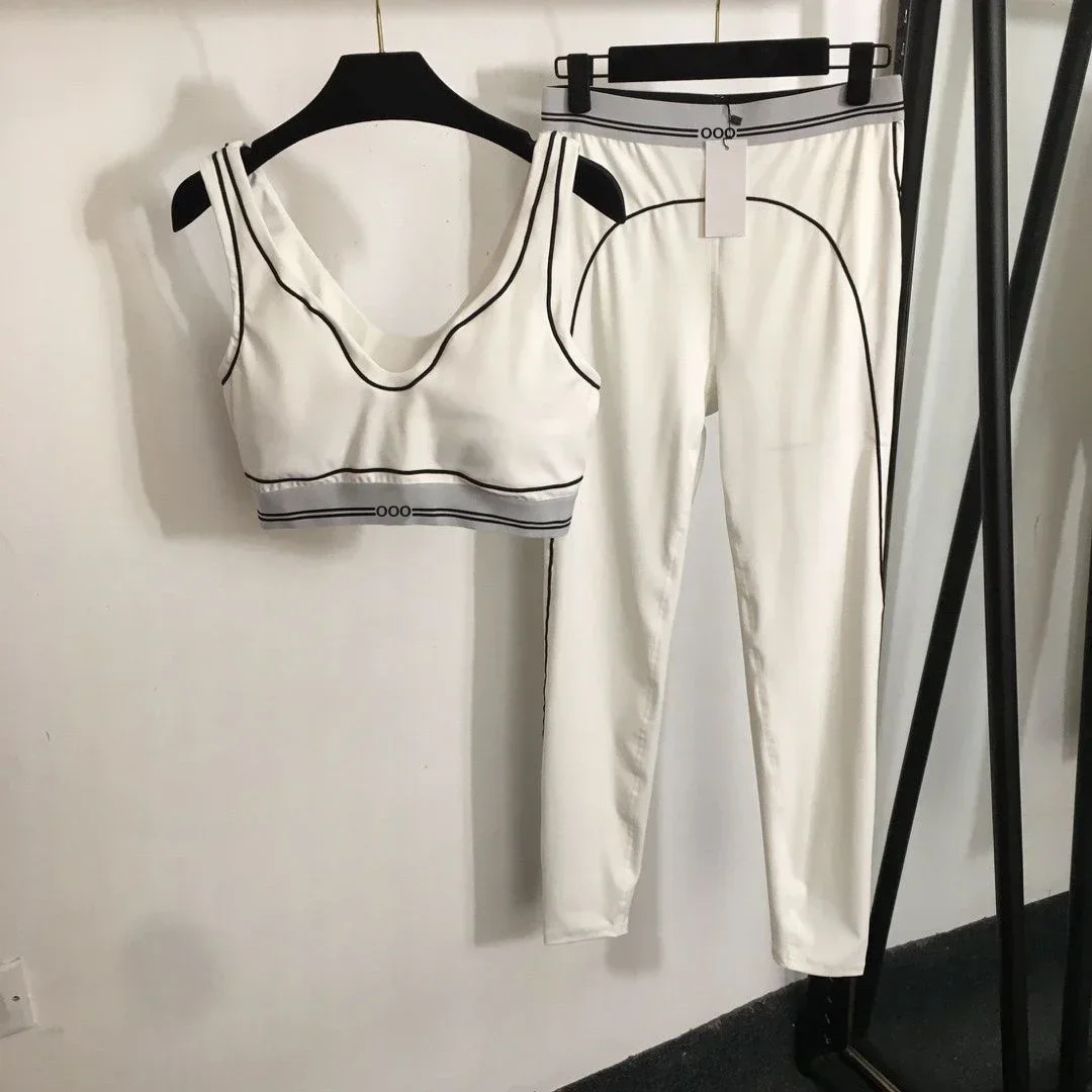 Ensemble deux pièces décontrac - Yoga Và Fitness avis et prix
